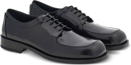 Ferragamo Derby schoenen met vierkante neus Zwart