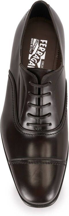 Ferragamo Derby veterschoenen Bruin