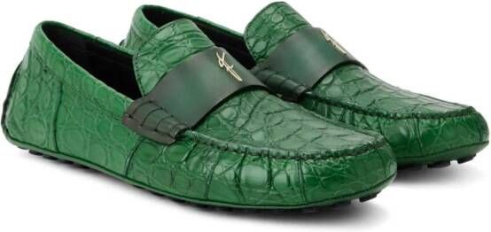 Ferragamo Leren loafers met krokodillen-reliëf Groen