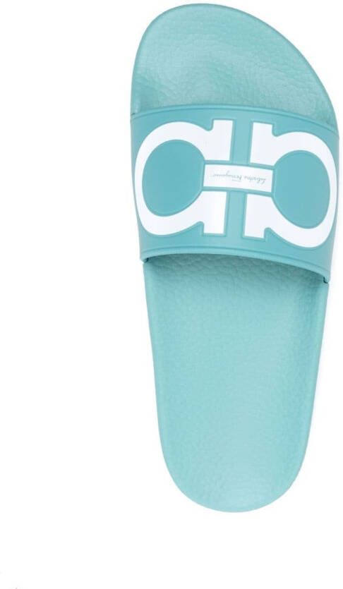 Ferragamo Gancini badslippers met print Blauw