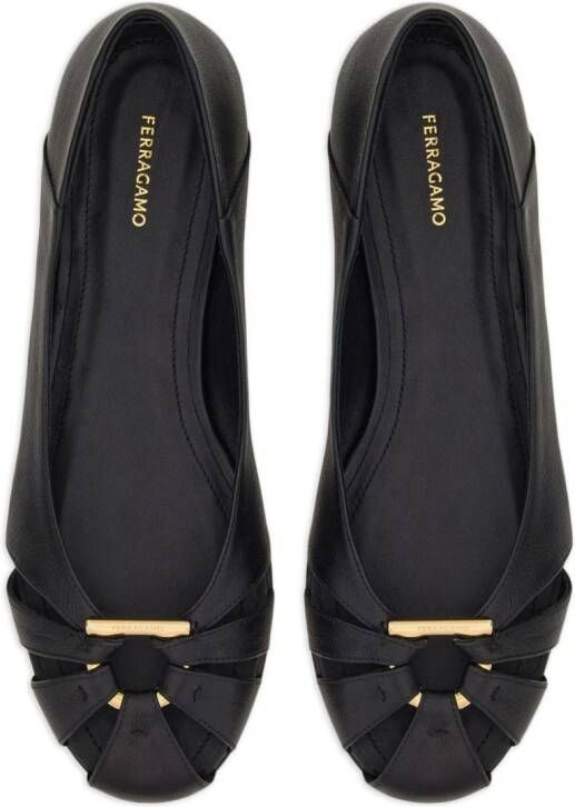 Ferragamo Gancini ballerina's Zwart