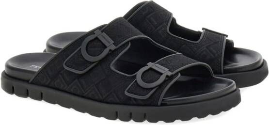 Ferragamo Gancini sandalen met jacquard Zwart