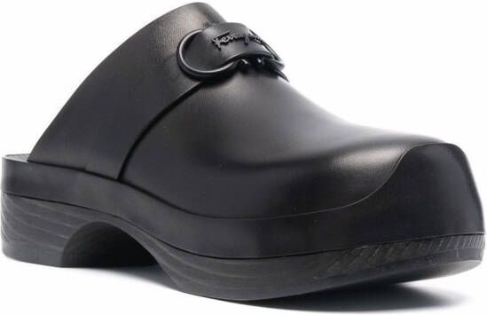 Ferragamo Gancini klompen Zwart