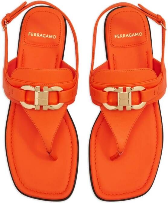 Ferragamo Gancini leren sandalen Oranje