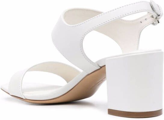 Ferragamo Gancini sandalen met logoplakkaat Wit