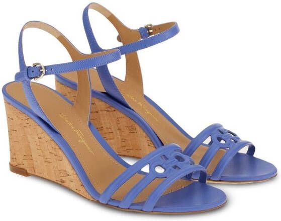 Ferragamo Gancini sandalen met sleehak Blauw