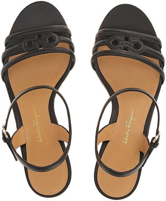 Ferragamo Gancini sandalen met sleehak Zwart