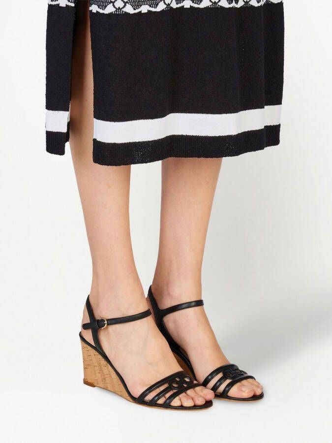 Ferragamo Gancini sandalen met sleehak Zwart