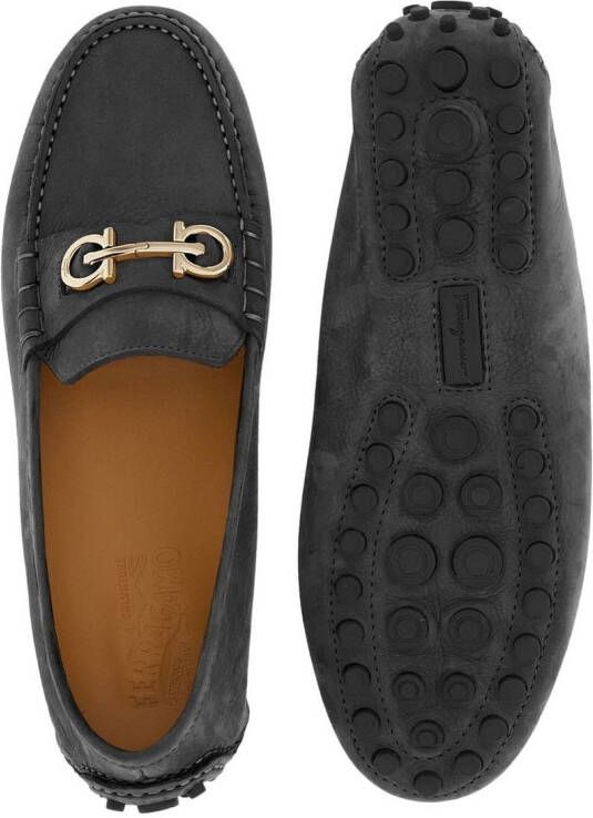 Ferragamo Gancini suède loafers Zwart