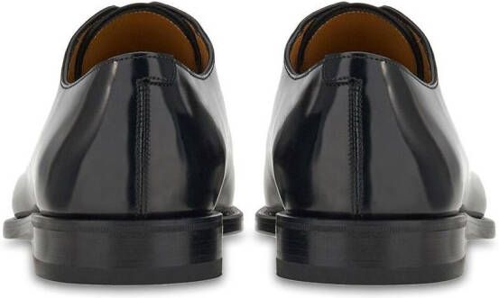 Ferragamo Geoffrey lakleren derby schoenen Zwart