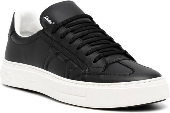 Ferragamo getextureerde Gancio sneakers Zwart