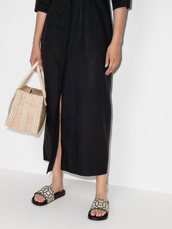 Ferragamo Groovy slip-on slippers Zwart