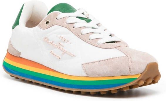 Ferragamo Iggy sneakers met regenboogzool Veelkleurig