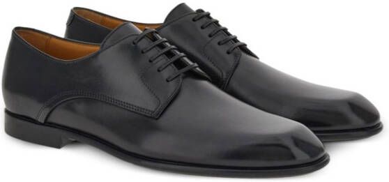 Ferragamo Leren derby schoenen Bruin