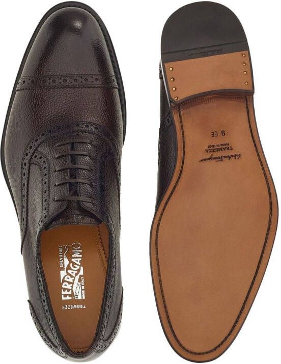 Ferragamo Leren brogues Bruin