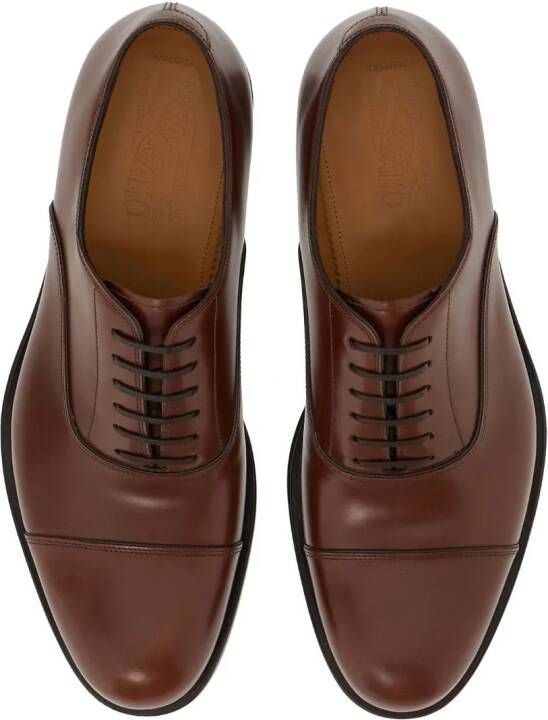 Ferragamo Leren Oxford schoenen Bruin