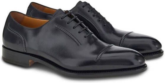 Ferragamo Leren Oxford schoenen Zwart