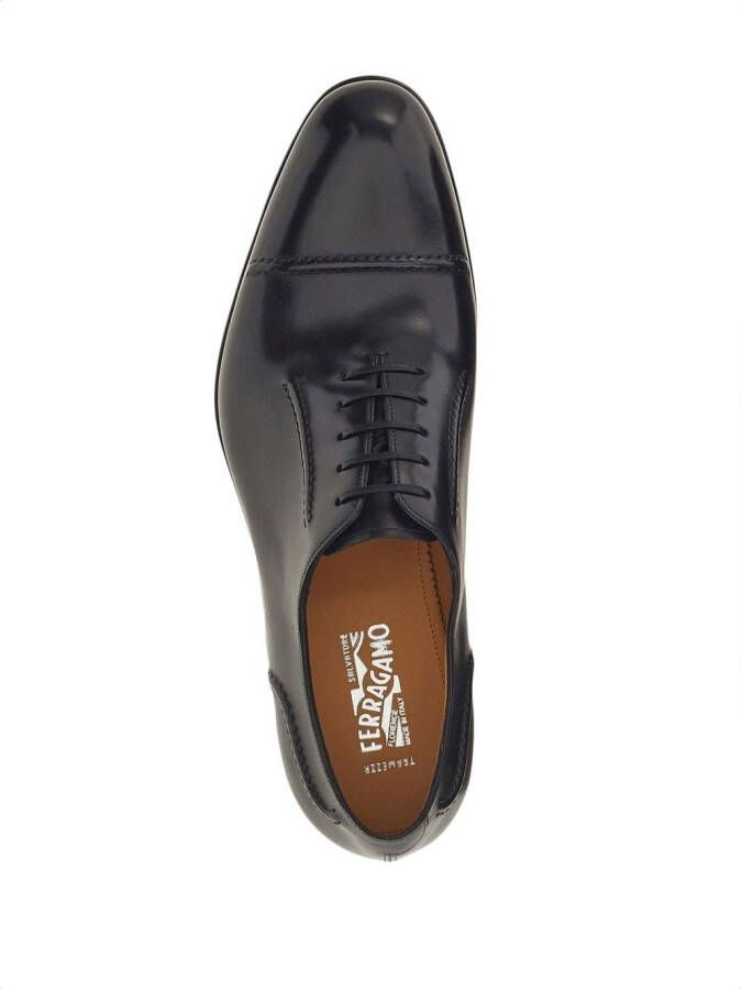 Ferragamo Leren Oxford schoenen Zwart