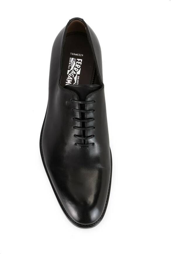 Ferragamo Leren Oxford schoenen Zwart