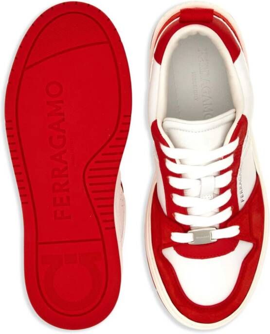 Ferragamo Leren sneakers met vlakken Veelkleurig