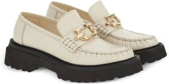 Ferragamo Loafers met Gancini-plakkaat Wit