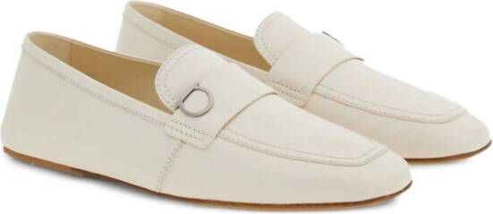 Ferragamo Loafers met Gancini-plakkaat Wit