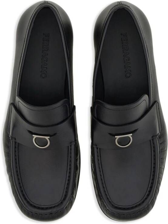 Ferragamo Loafers met Gancini-plakkaat Zwart