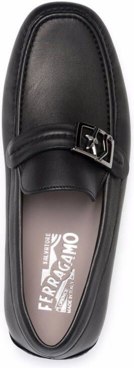 Ferragamo Loafers met logoplakkaat Zwart