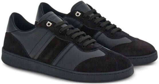 Ferragamo Low-top sneakers Zwart