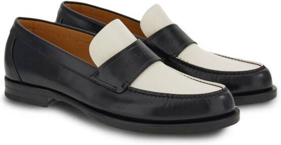 Ferragamo Loafers met logo-reliëf Wit