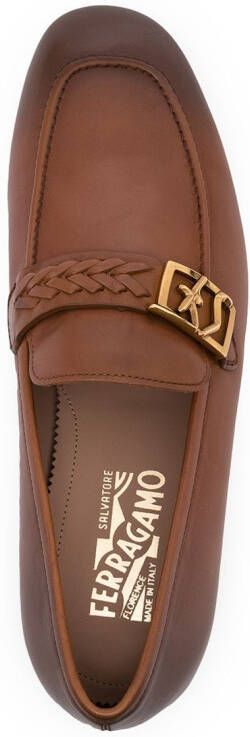 Ferragamo Nairobi loafers met logoplakkaat Bruin