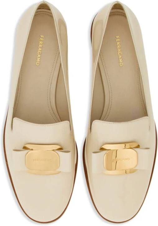 Ferragamo New Vara leren loafers Wit