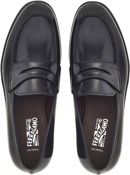 Ferragamo Penny loafers met ronde neus Zwart