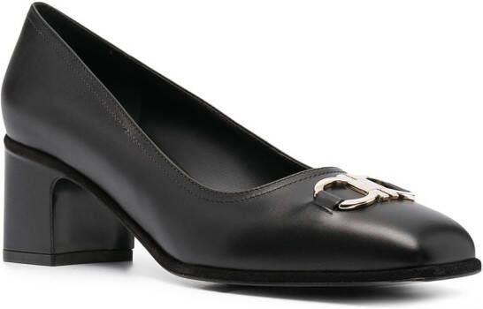Ferragamo Pumps met gancini gesp Zwart