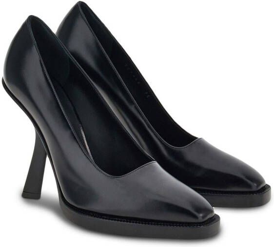 Ferragamo Pumps met hoge hak Zwart