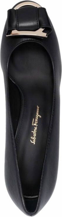 Ferragamo Pumps met plakkaat Zwart