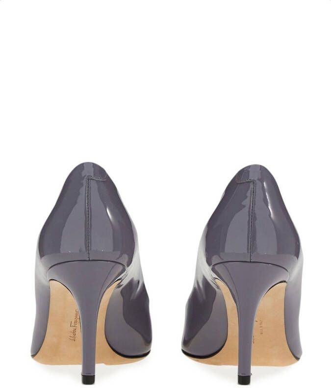 Ferragamo Pumps met puntige neus Blauw