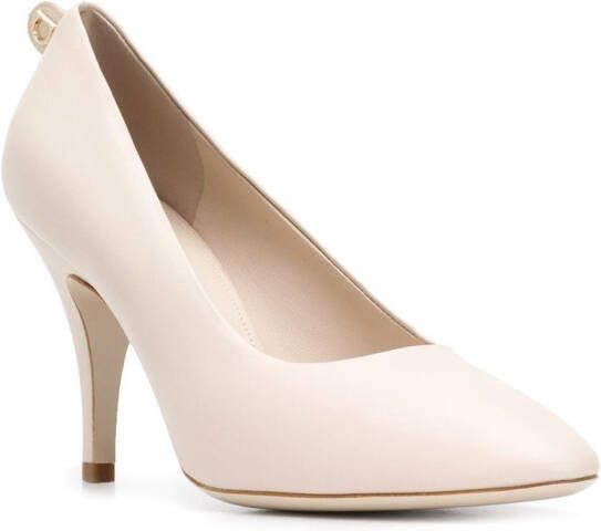 Ferragamo Pumps met ronde neus Beige