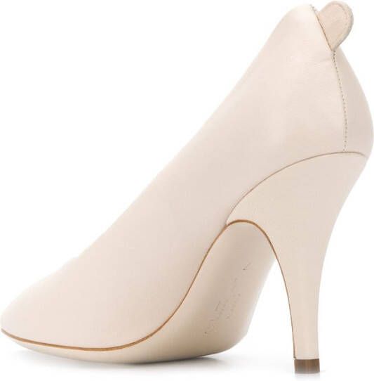 Ferragamo Pumps met ronde neus Beige