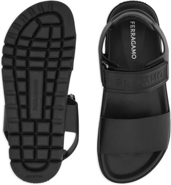 Ferragamo Sandalen met dubbele bandjes Zwart