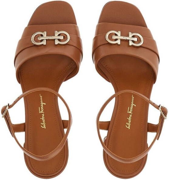 Ferragamo Sandalen met Gancini plakkaat Bruin