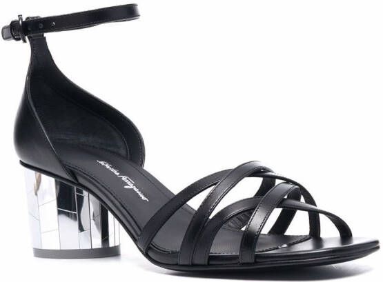 Ferragamo Sandalen met open neus Zwart
