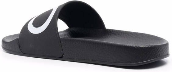 Ferragamo Slippers met open neus Zwart