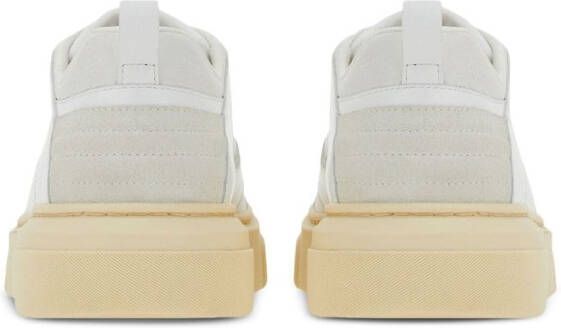 Ferragamo Sneakers met vlakken Wit