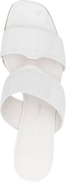 Ferragamo Tot sandalen met dubbele bandjes Wit