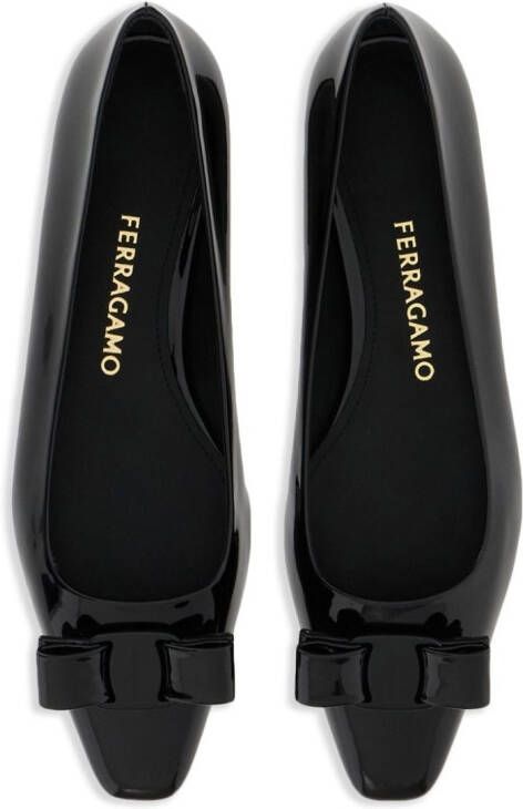 Ferragamo Vara ballerina's met strik Zwart