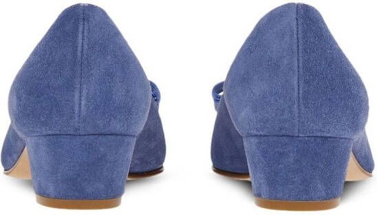 Ferragamo Vara Bow suède pumps Blauw