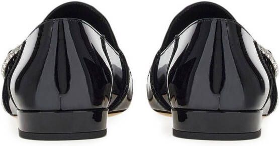 Ferragamo Vara loafers met ketting Zwart