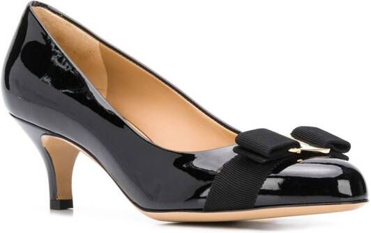Ferragamo Vara pumps met strik Zwart
