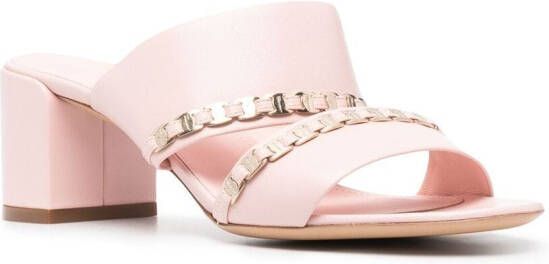 Ferragamo Vara sandalen met ketting Roze
